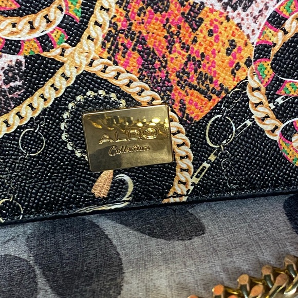 Aldo Black and Gold crossbody /shoulder bag 💼 nwt - Picture 3 of 8